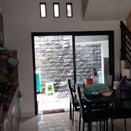 My Homestay Sarongge Eksteriør billede